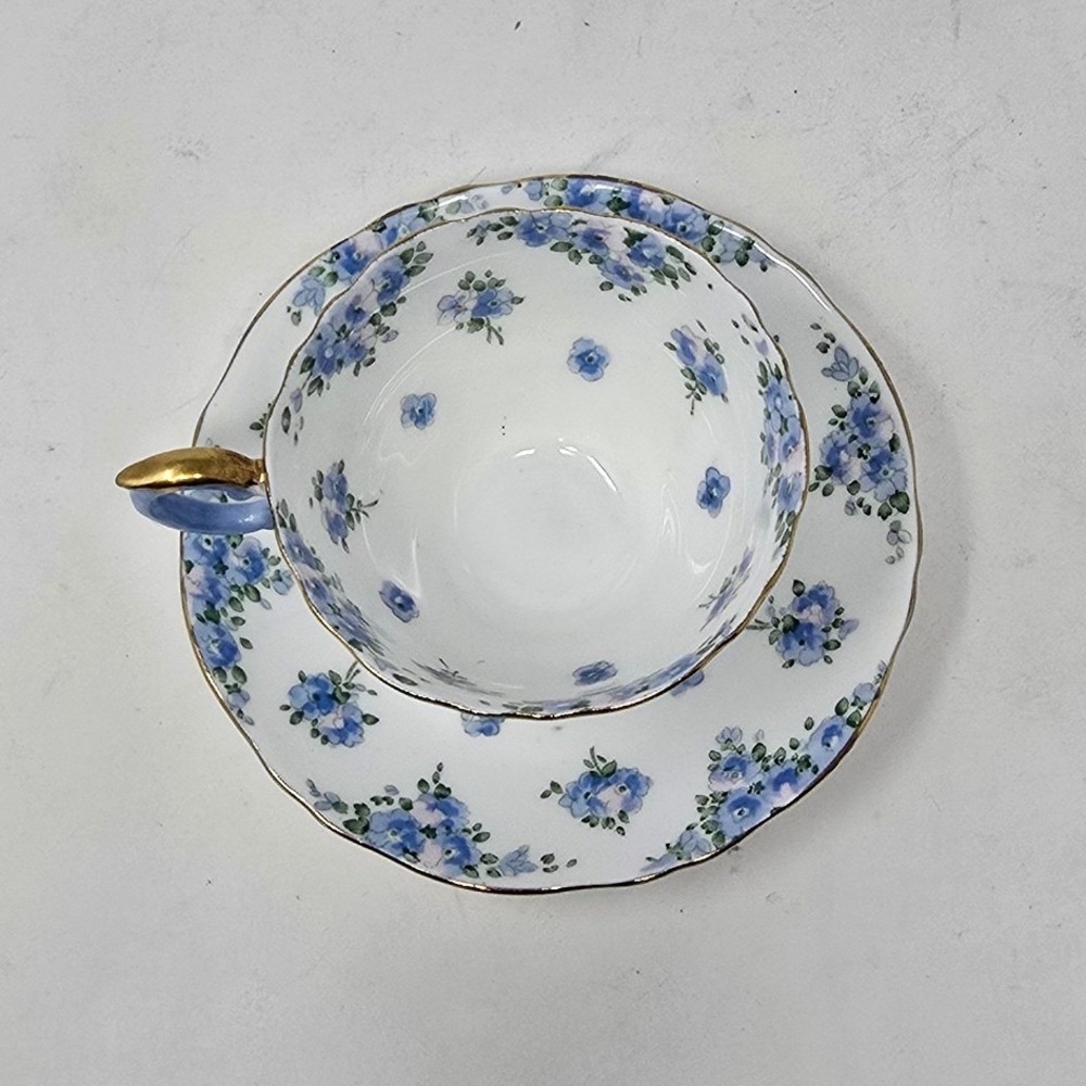 Vtg Crown staffordshire tea cup and saucer in Forget Me Not Bone China - Picture 2 of 7